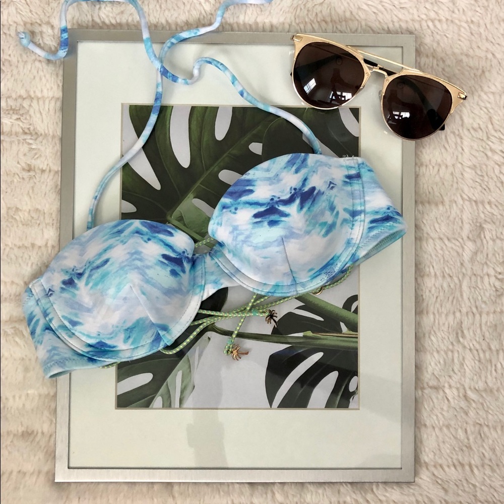 🌴 Victoria’s Secret Strappy Bustier Bikini Top 🌴